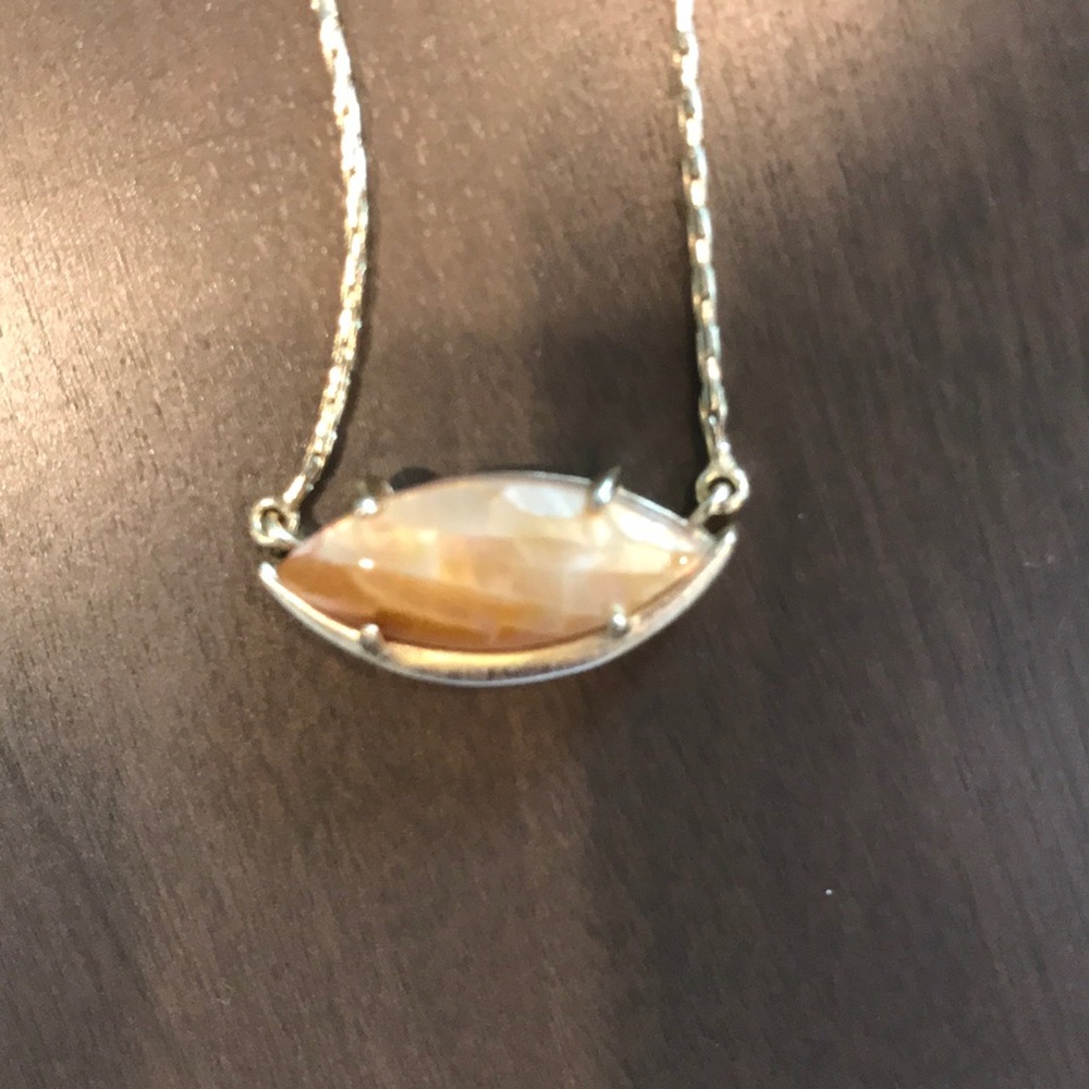 KENDRA SCOTT NWT Meghan Pendant Necklace - Picture 6 of 8